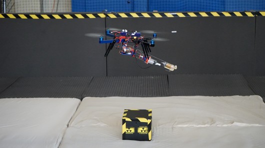 Quadcopter becomes a flying 3D printer
