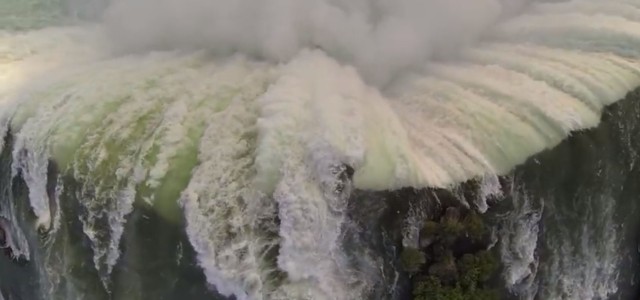 DJI Phantom over Niagara Falls, great video