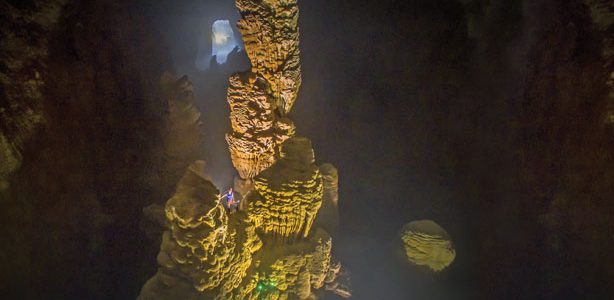 Drones Explore the Largest Cave in the World