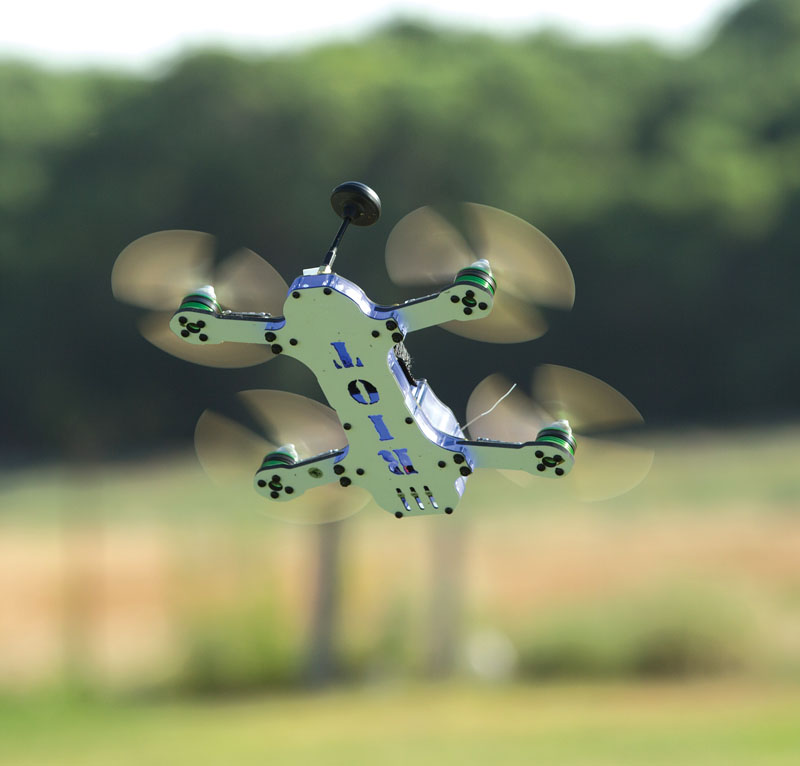 Drone Review: Thrust UAV Riot 250R Pro - hovering